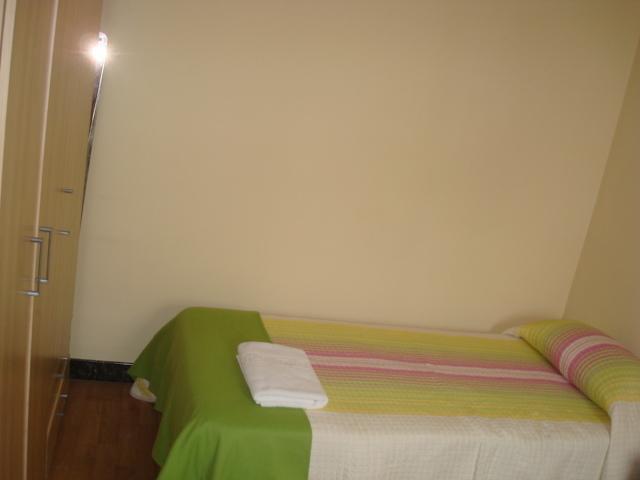 Hostel Turistic Castell Barcelona Exterior photo